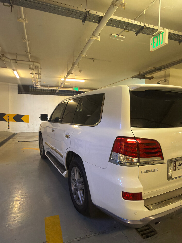 lx570 (2012) - 2