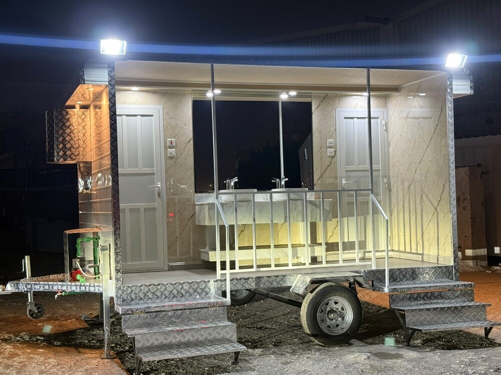 Caravan toilet 3/4 for sale - 2