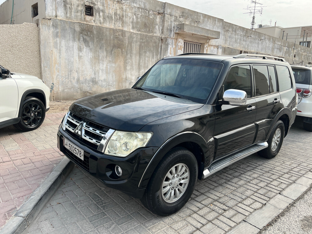 Pajero 3.5 2012 Good Condition  - 11