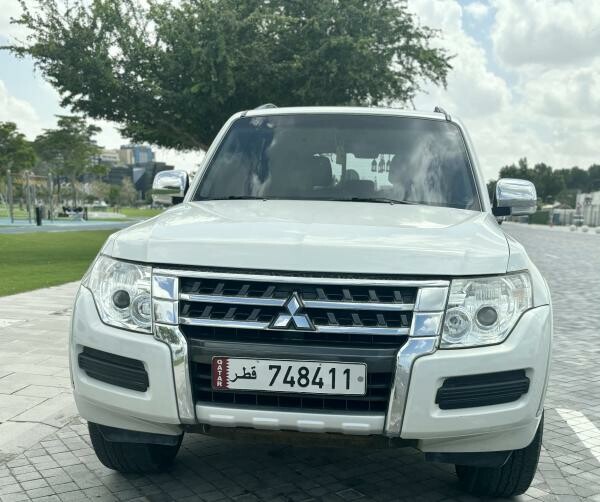 MITSUBISHI PAJERO 2017 - 1