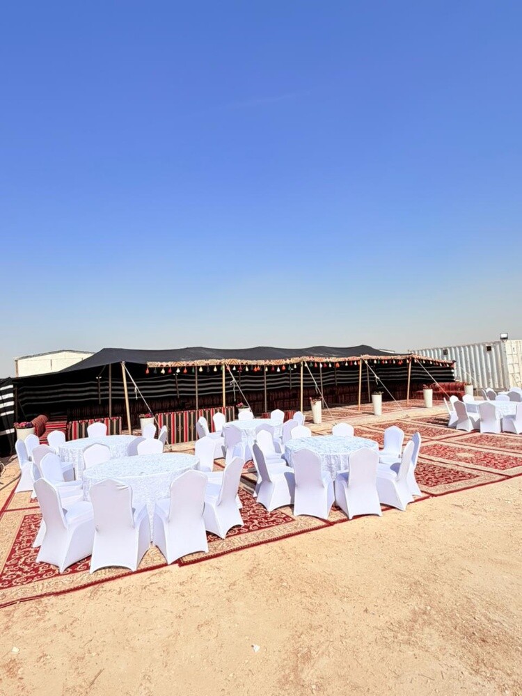 طاولات وكراسي للايجار - 28