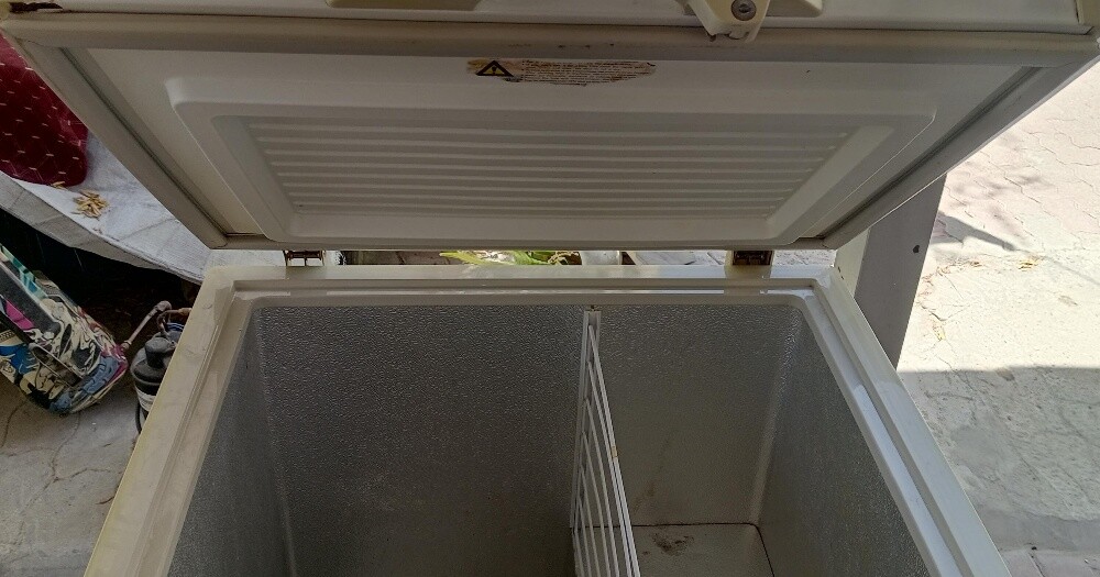 Refrigerator & freezer, - 2