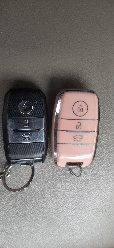 KIA SORENTO FULL OPTIONS 2015 - 18