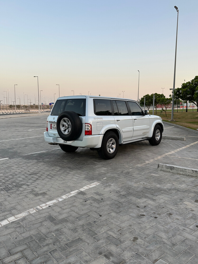 نيسان سفاري - 7