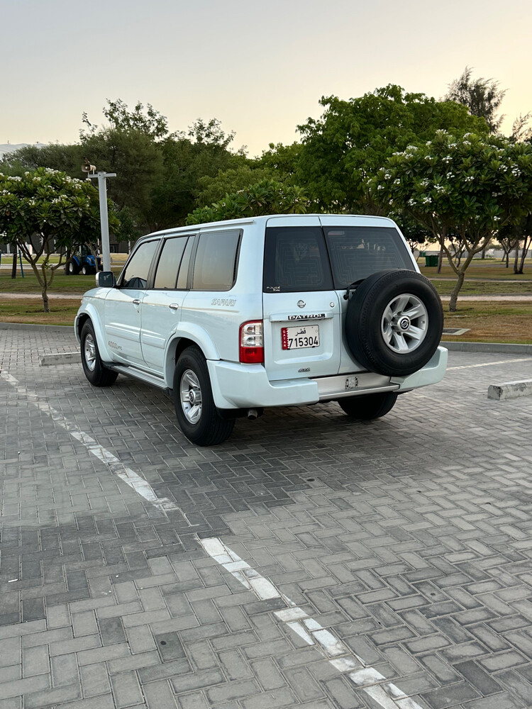 نيسان سفاري - 5