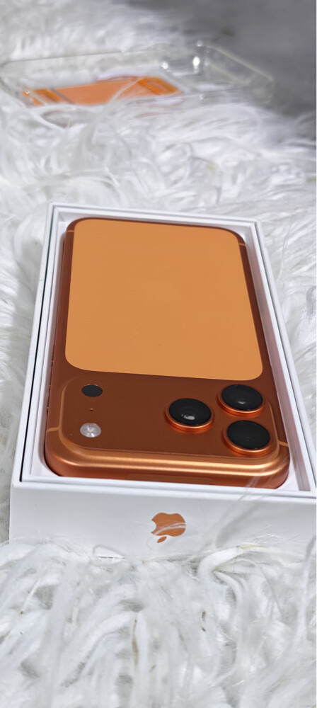Iphone 17 promax 256 - 1