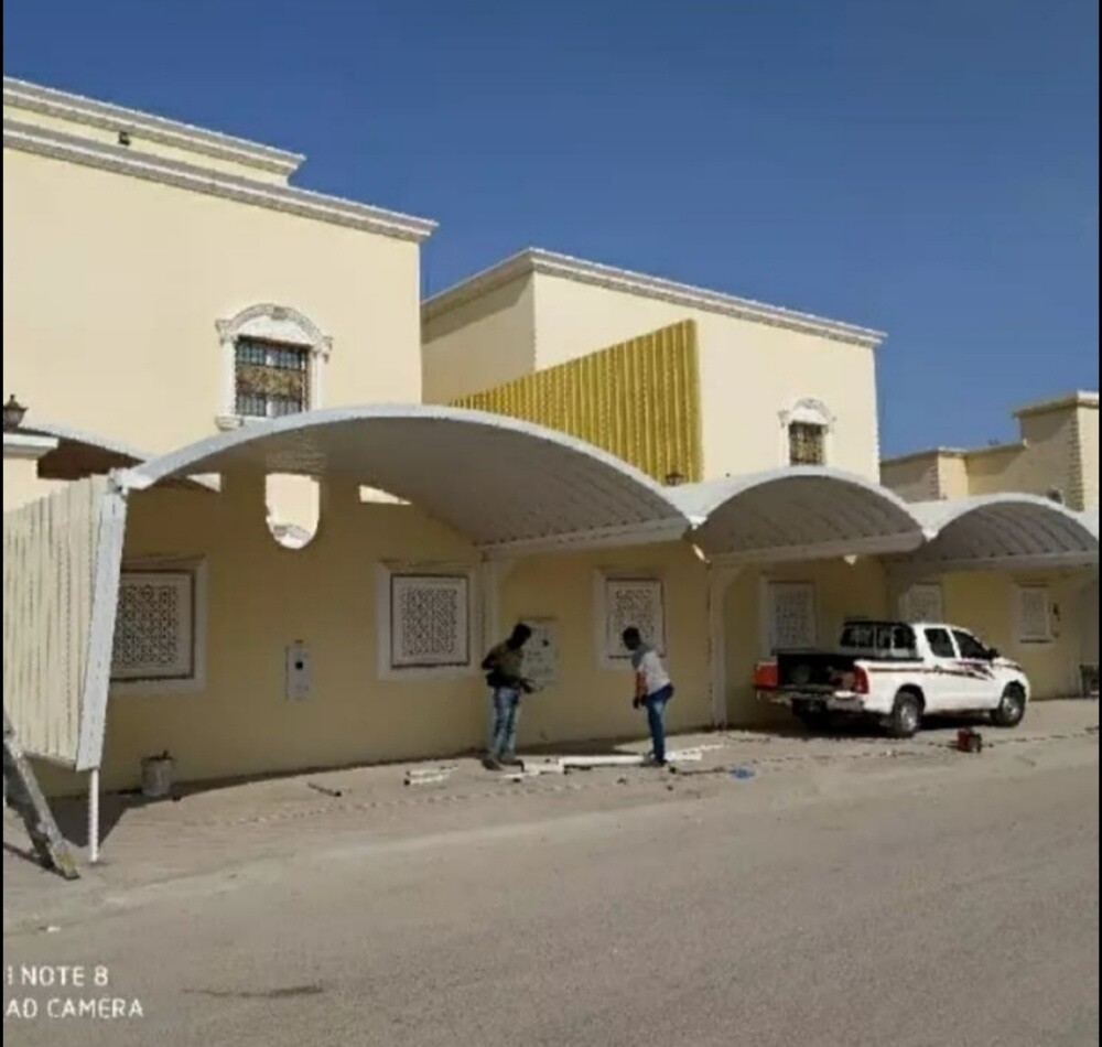 حدادون متخصصون في مظلات الشمس الق - 9