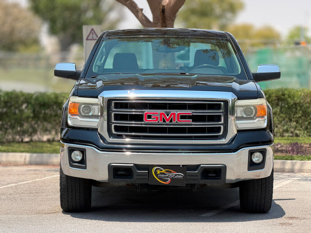 GMC Sierra - 2