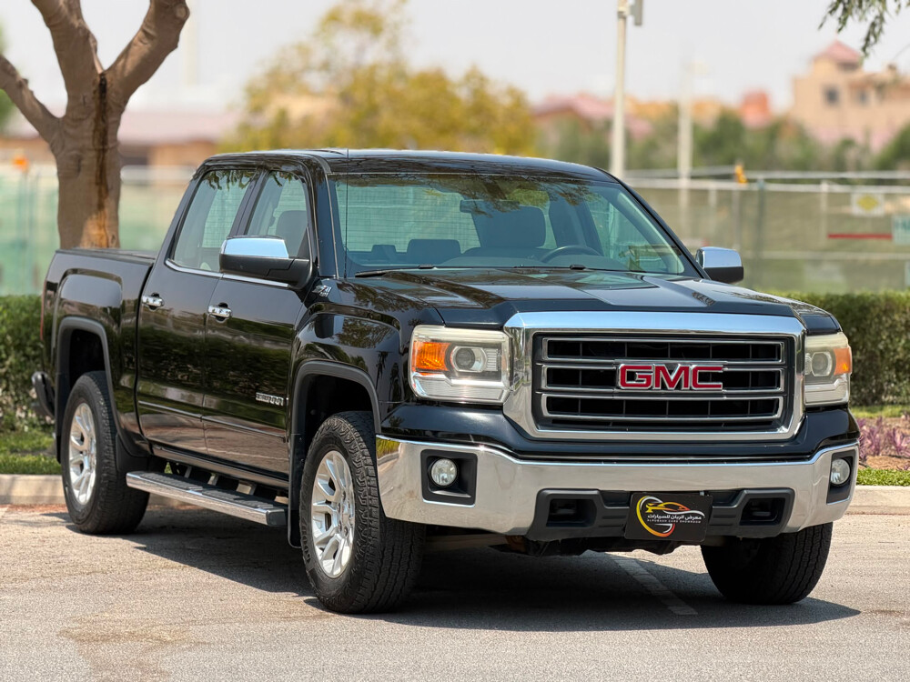 GMC Sierra - 4