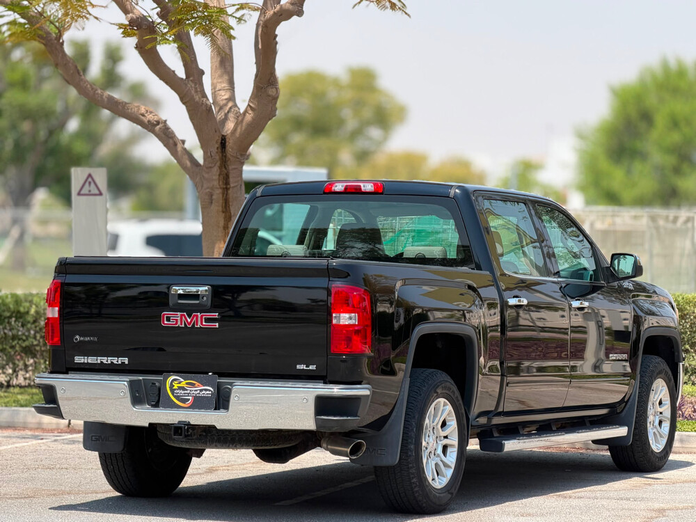 GMC Sierra - 3