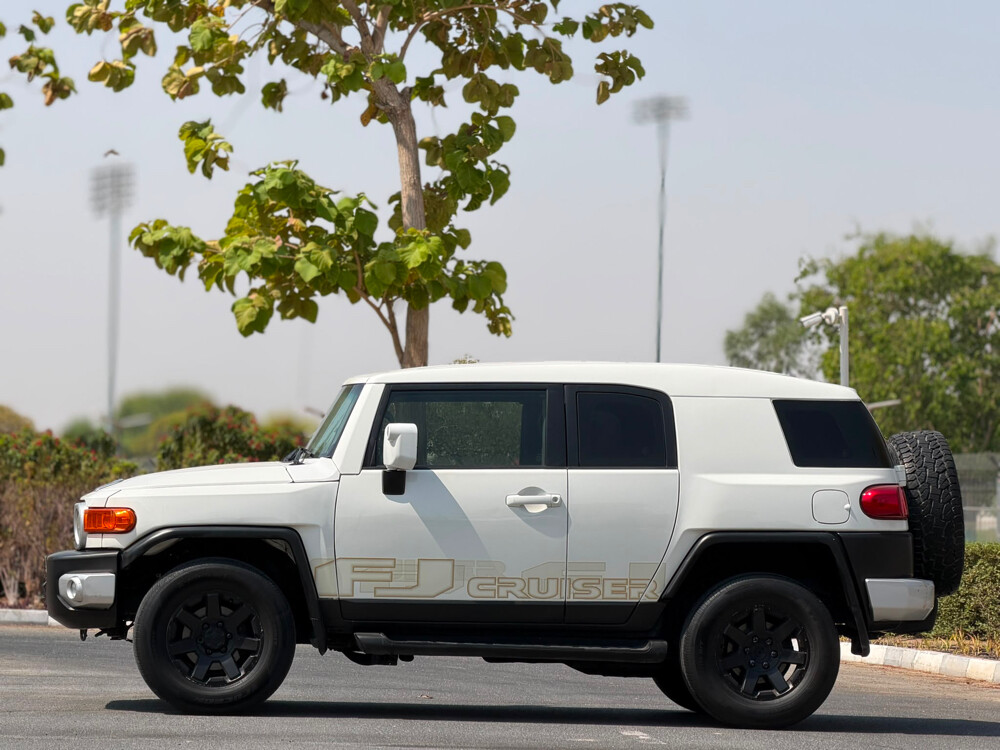Toyota FJ Cruiser - 7