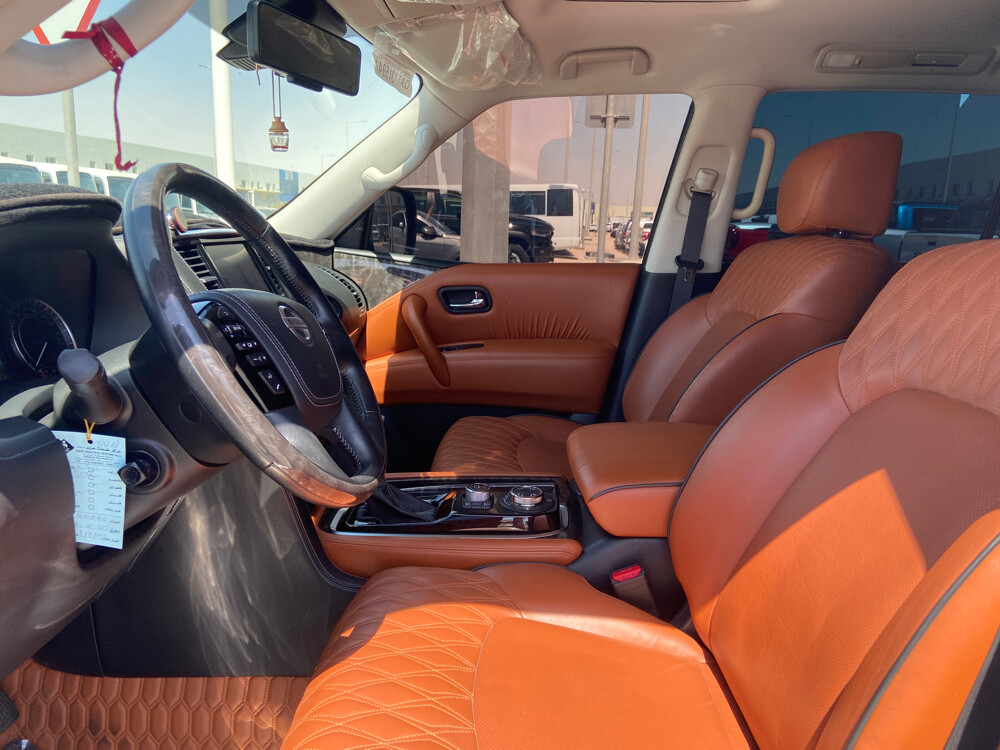 Nissan Platinum 2020 White  - 4