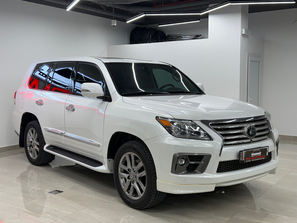 Lexus LX570 - 3