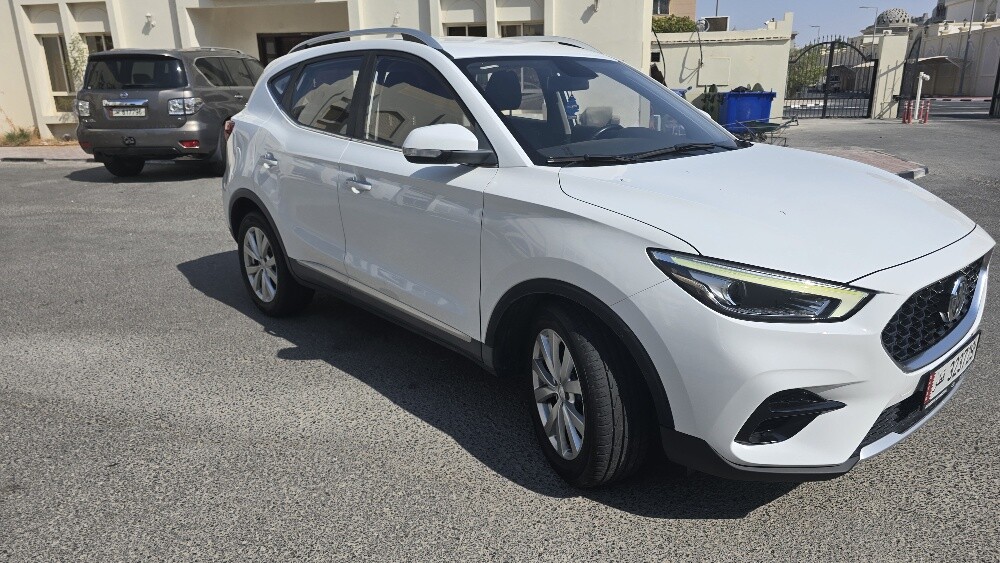 MG ZS - 4