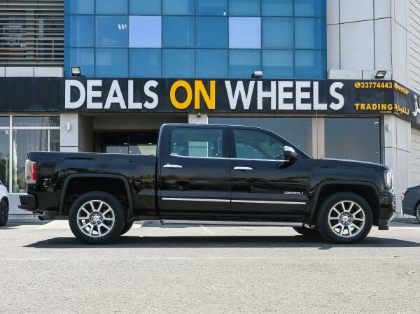 GMC Sierra Denali 2017 - 3