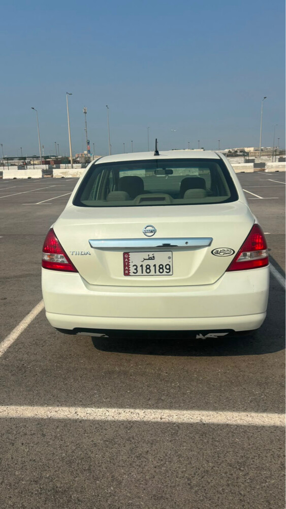 Nissan Tida 2006 model - 4