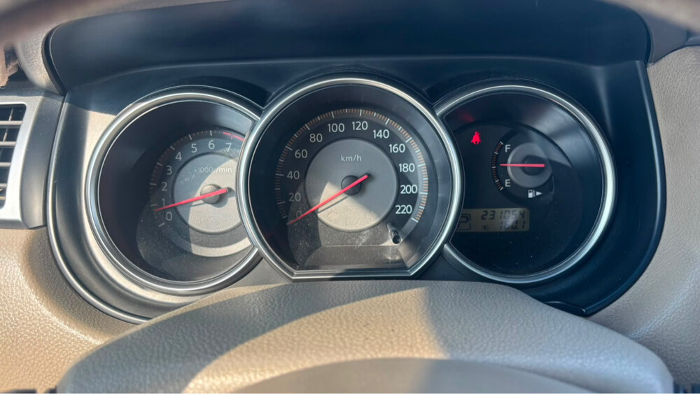 Nissan Tida 2006 model - 7