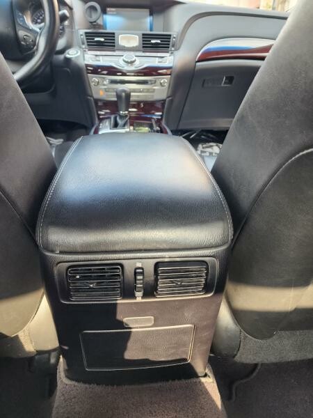 Infiniti M37 2012 - 3
