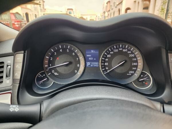 Infiniti M37 2012 - 4