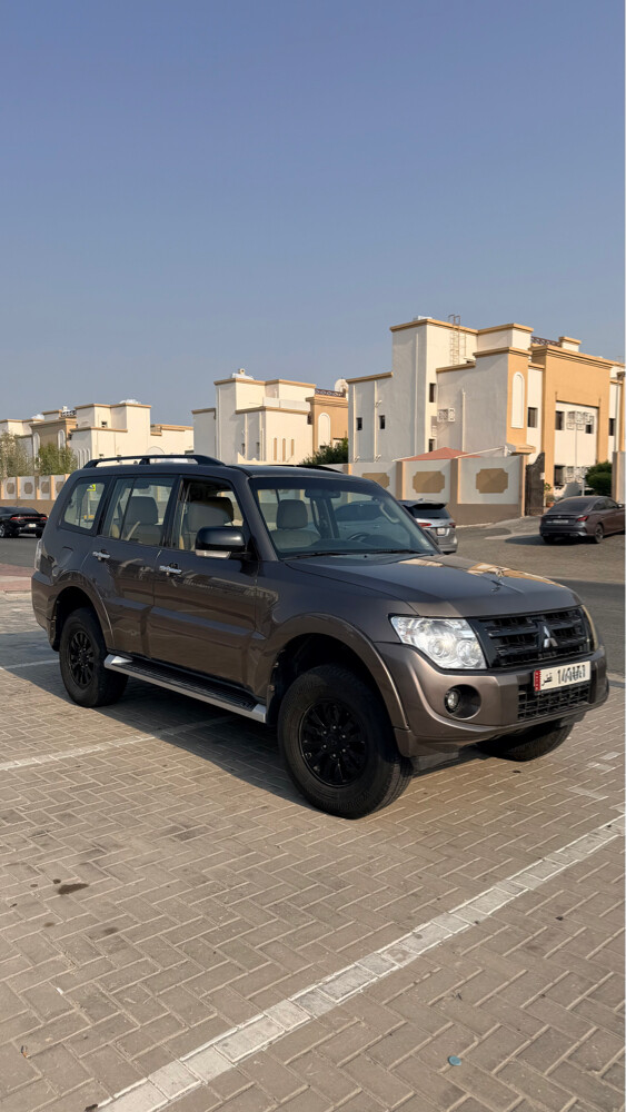 Mitsubishi Pajero 3.5 L 2014 - 4
