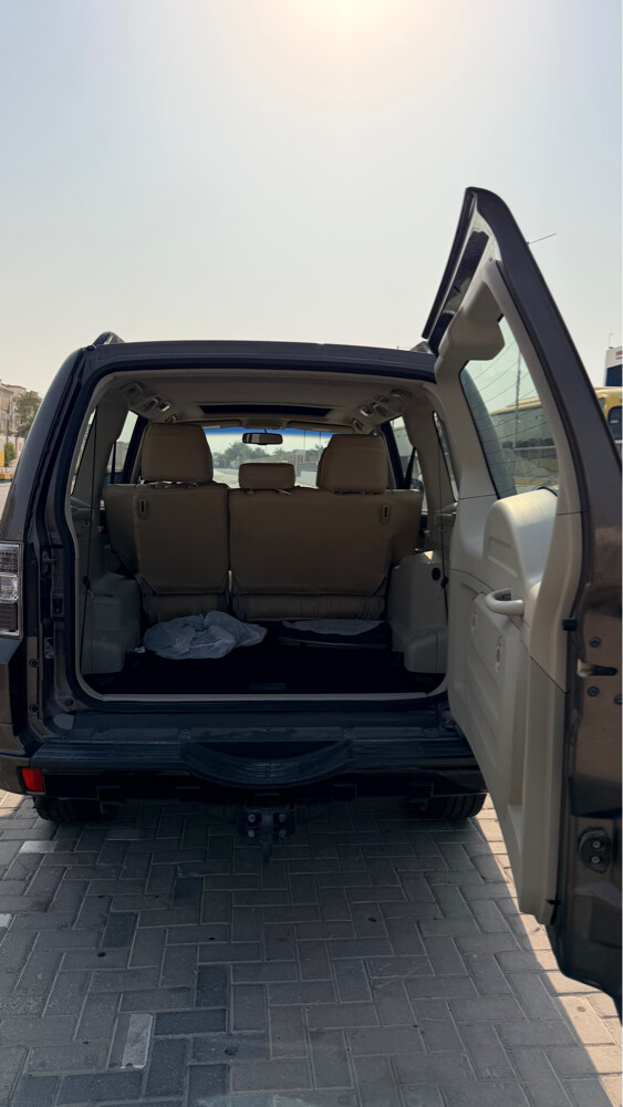 Mitsubishi Pajero 3.5 L 2014 - 14