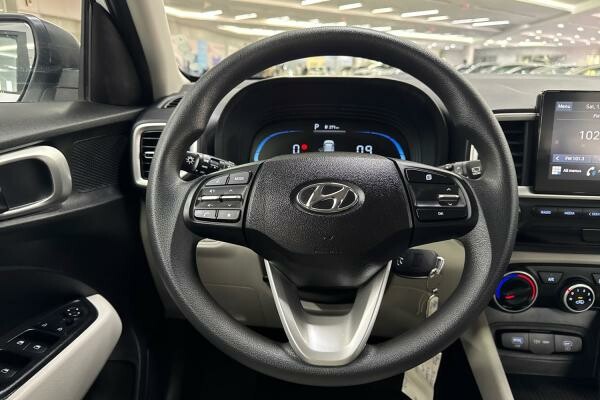 HYUNDAI VENUE 1.0L TURBO 2024 - 11