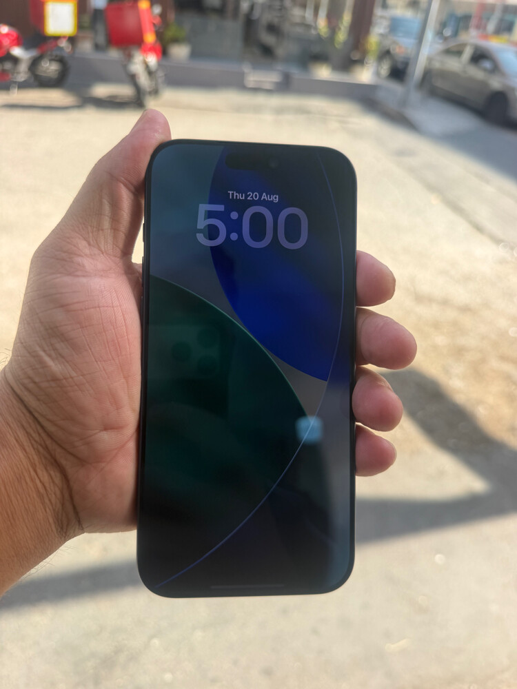 iPhone 17pro max - 3
