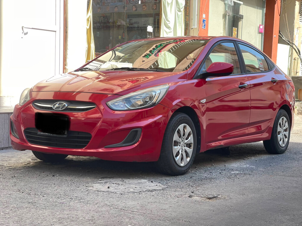 Car for sale Estimara 1 year - 2