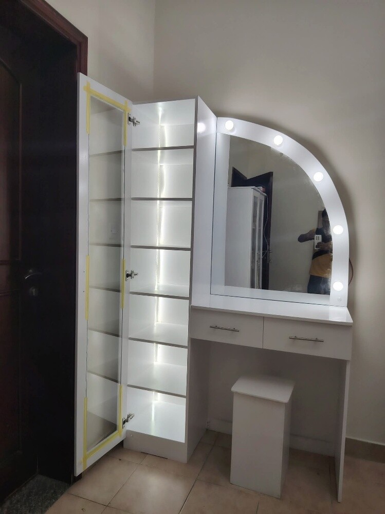 New dressing table available - 7