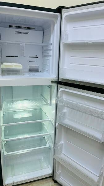 Sharp Fridge For Sell MediumSize.. - 2