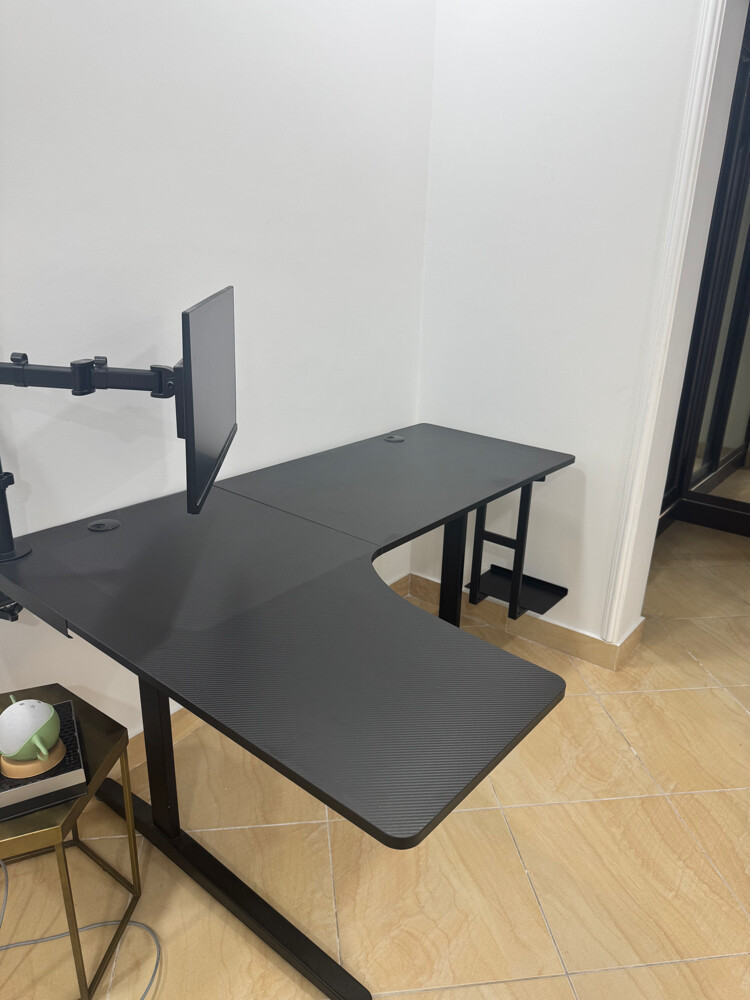 gaming desk - 3