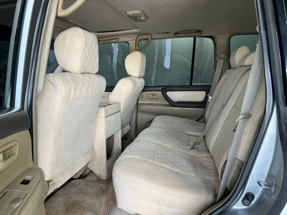 TOYOTA GX  - 2