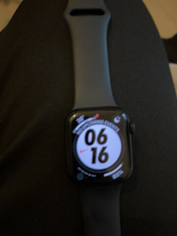 Apple watch series 7 - 3