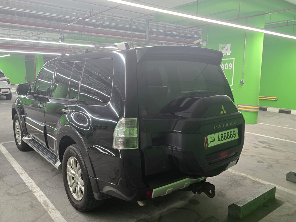 Mitsubishi Pajero - 5