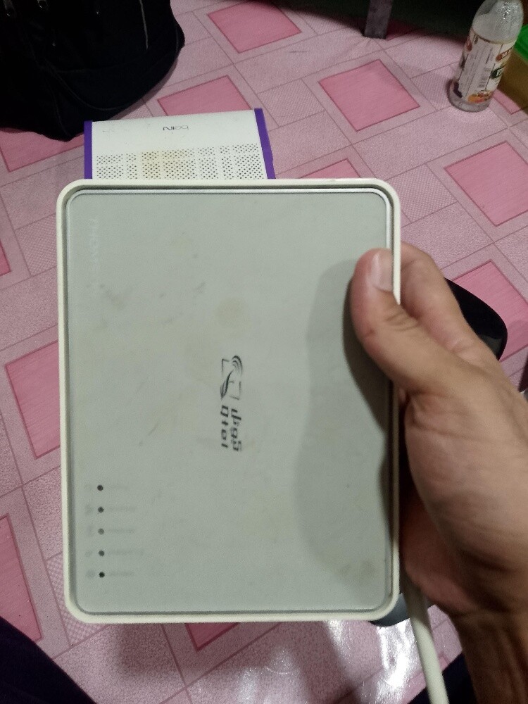 wifi router - 4
