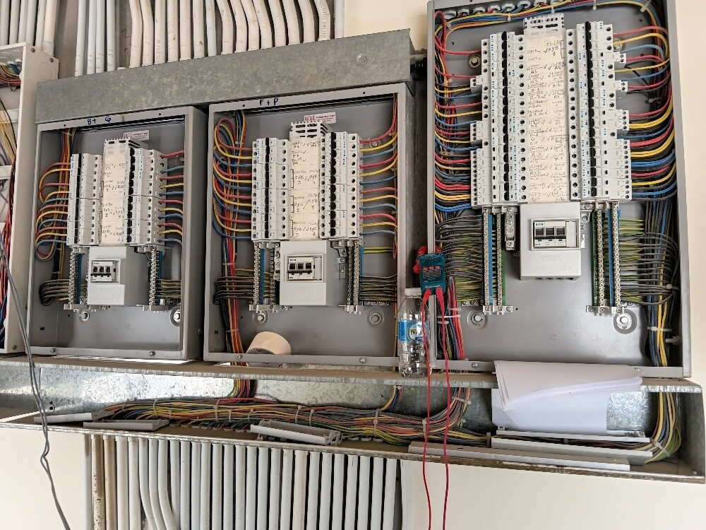 Electrical troubleshooting - 6