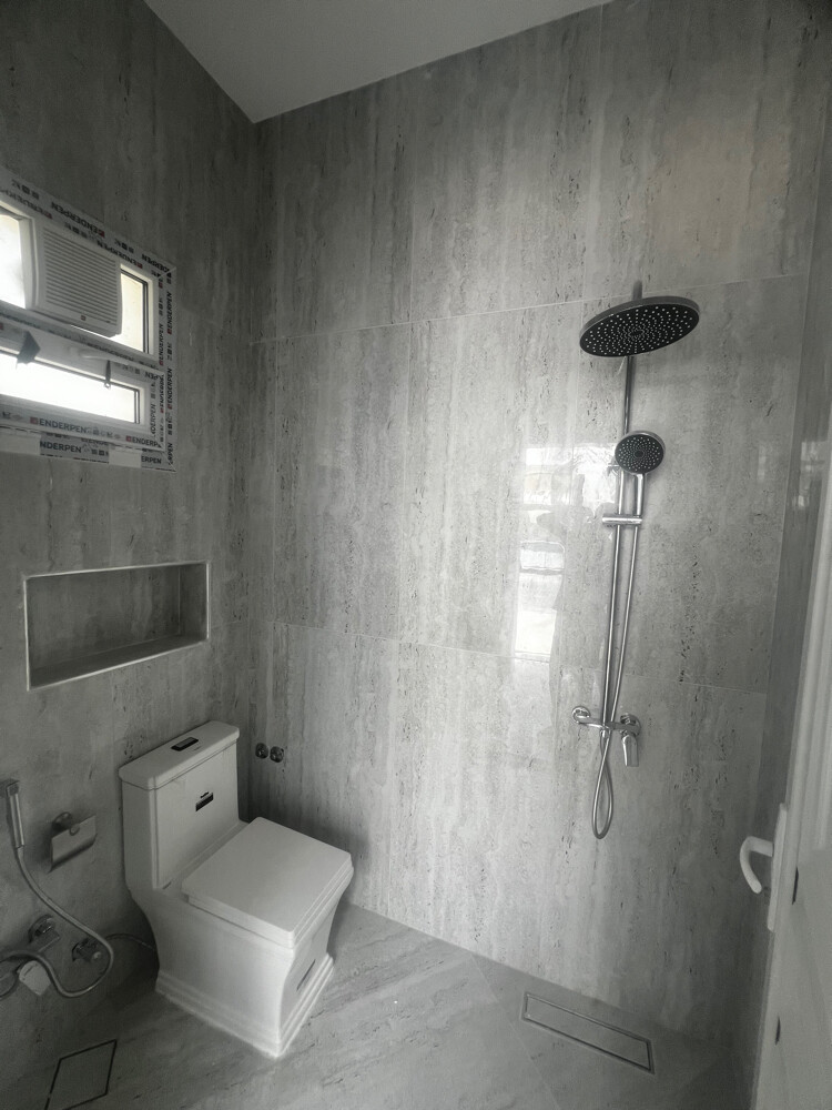 الحاصل للعقارات ترخيص رقم 220 - 4
