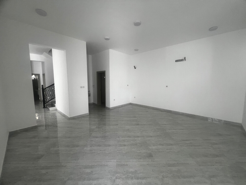 الحاصل للعقارات ترخيص رقم 220 - 11