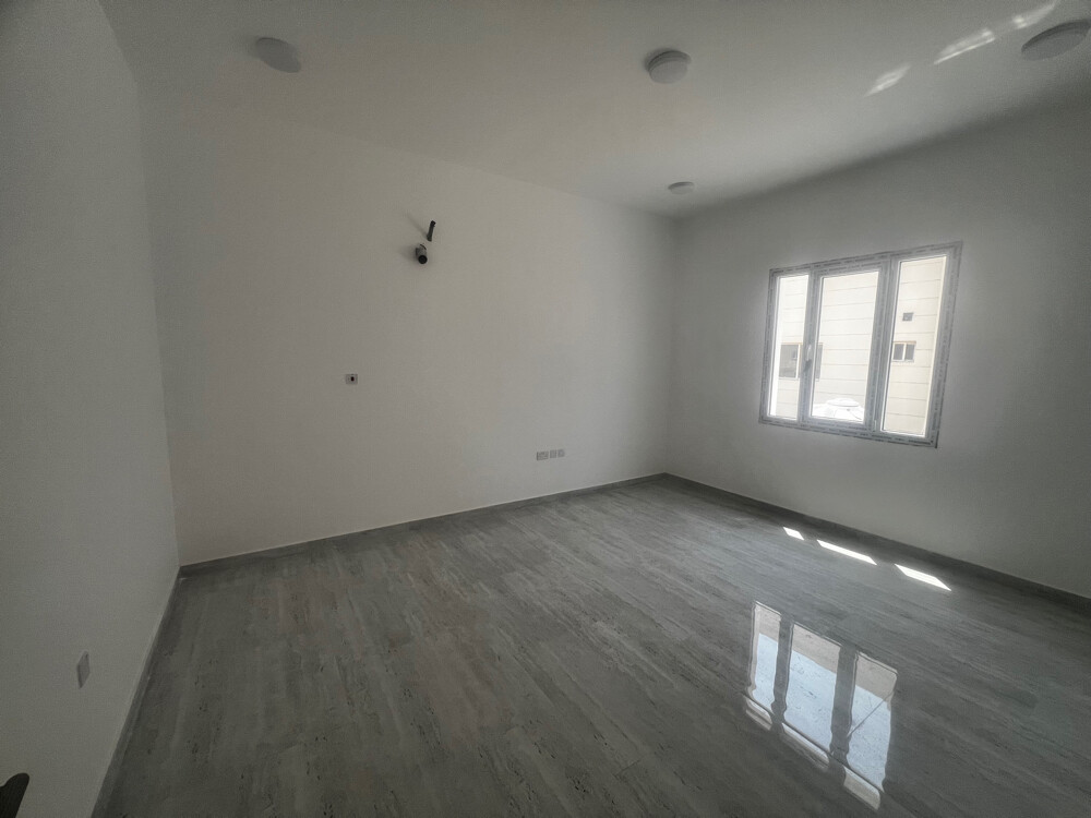 الحاصل للعقارات ترخيص رقم 220 - 16