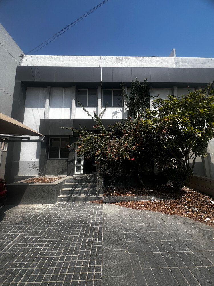 commercial villaAl Mammoura - 1