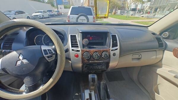IMMEDIATE SALE- Pajero Sport - 6