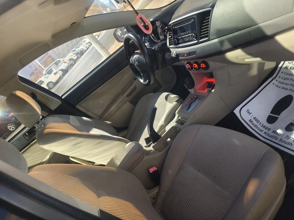 mitsubishi lancer 2016 - 4