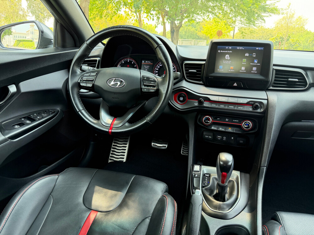 Hyundai Veloster 1.6T 2020 - 13