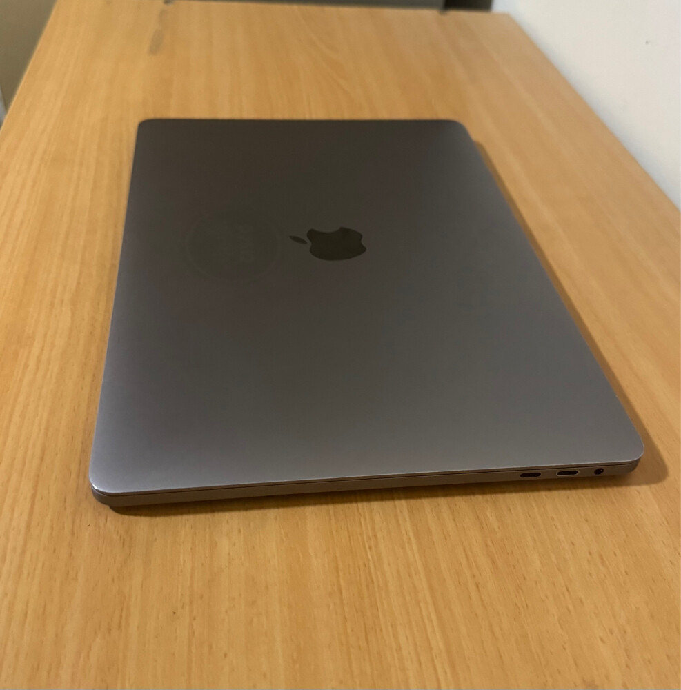 MacBook Pro 500 gb touchbar retina - 3