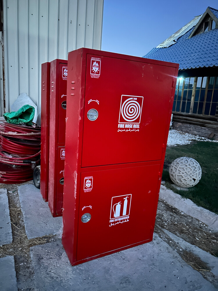 fier 2 door cabin with relay hose - 2