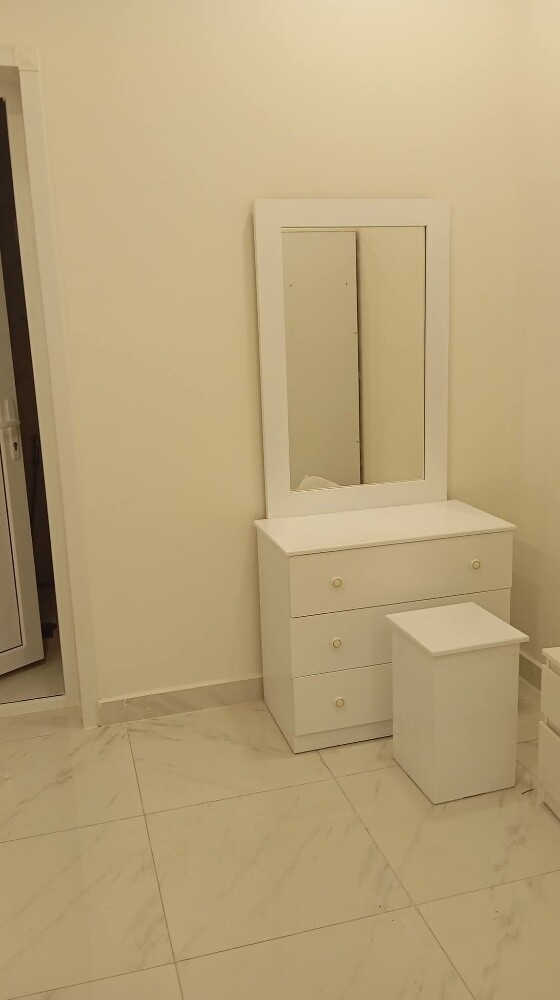 New Dressing Table Sale Available - 9