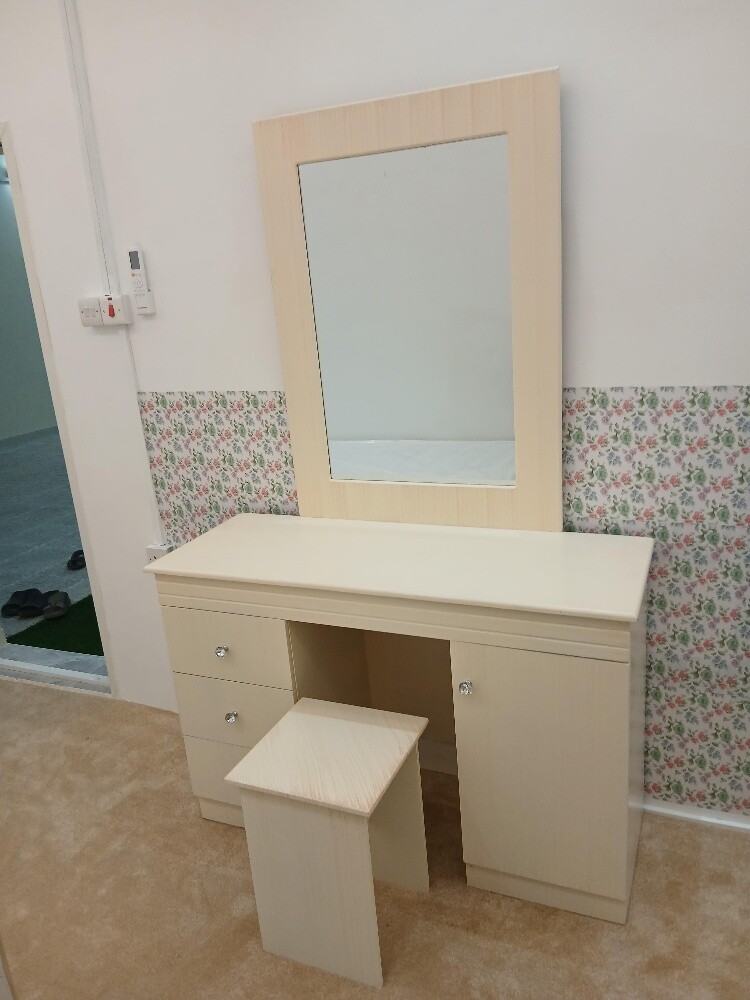 New Dressing Table Sale Available - 10