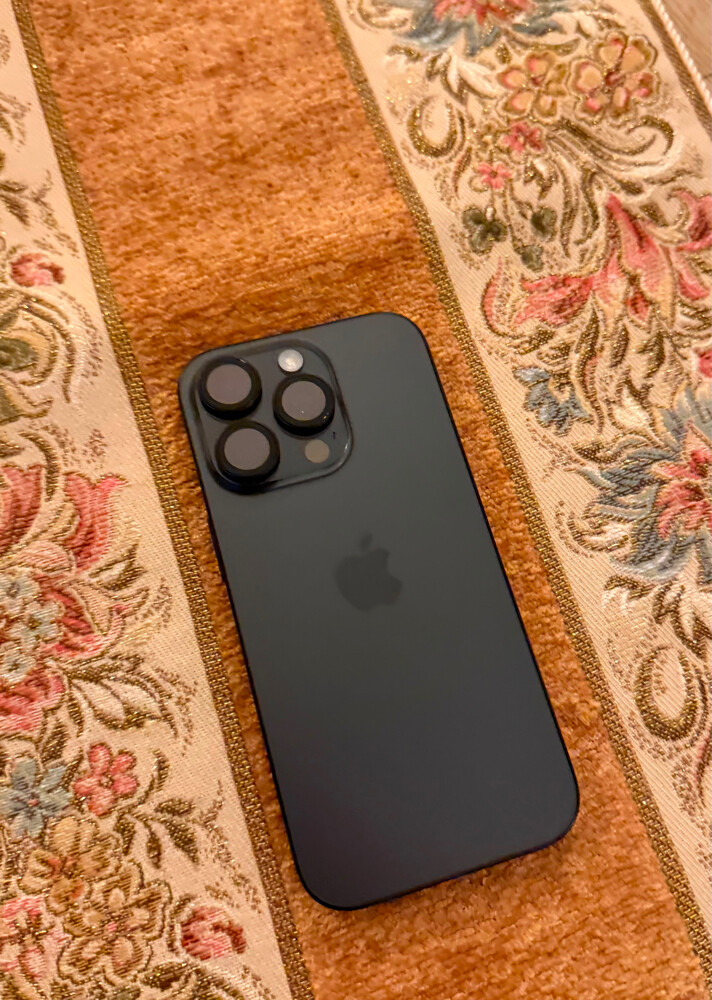 iPhone 16 pro - 3