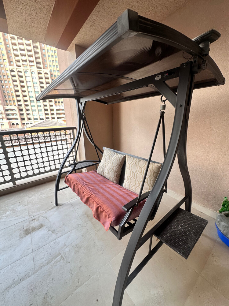 2 seats swing - 3