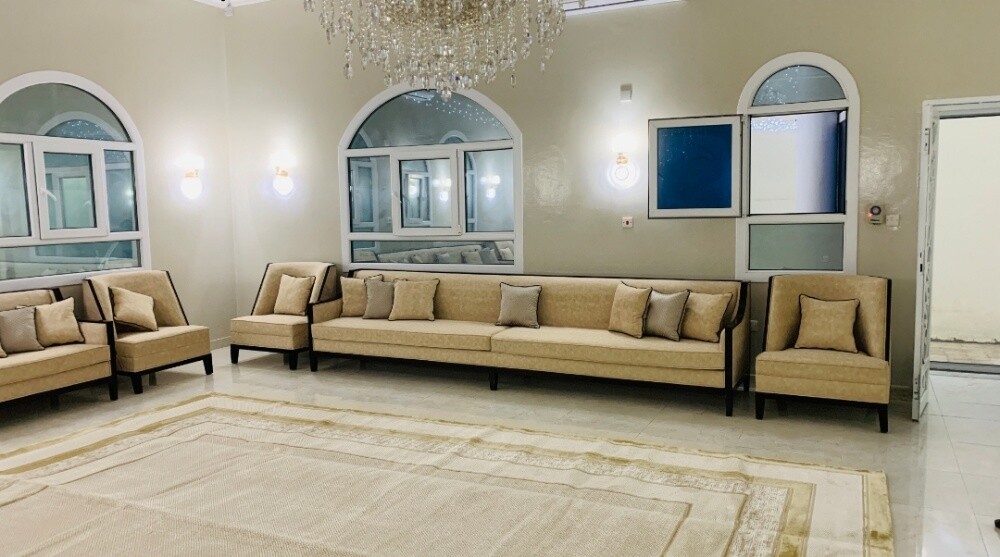 making new majlis 1 m.cost 550qr - 16